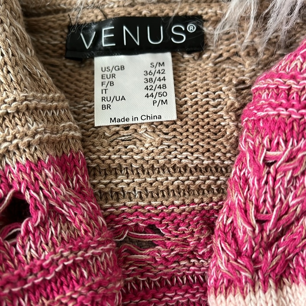 Venus Duster - Picture 12 of 13